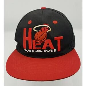 Vintage 1990s 90s G.C.C. Miami Heat Logo spell out snapback hat black red